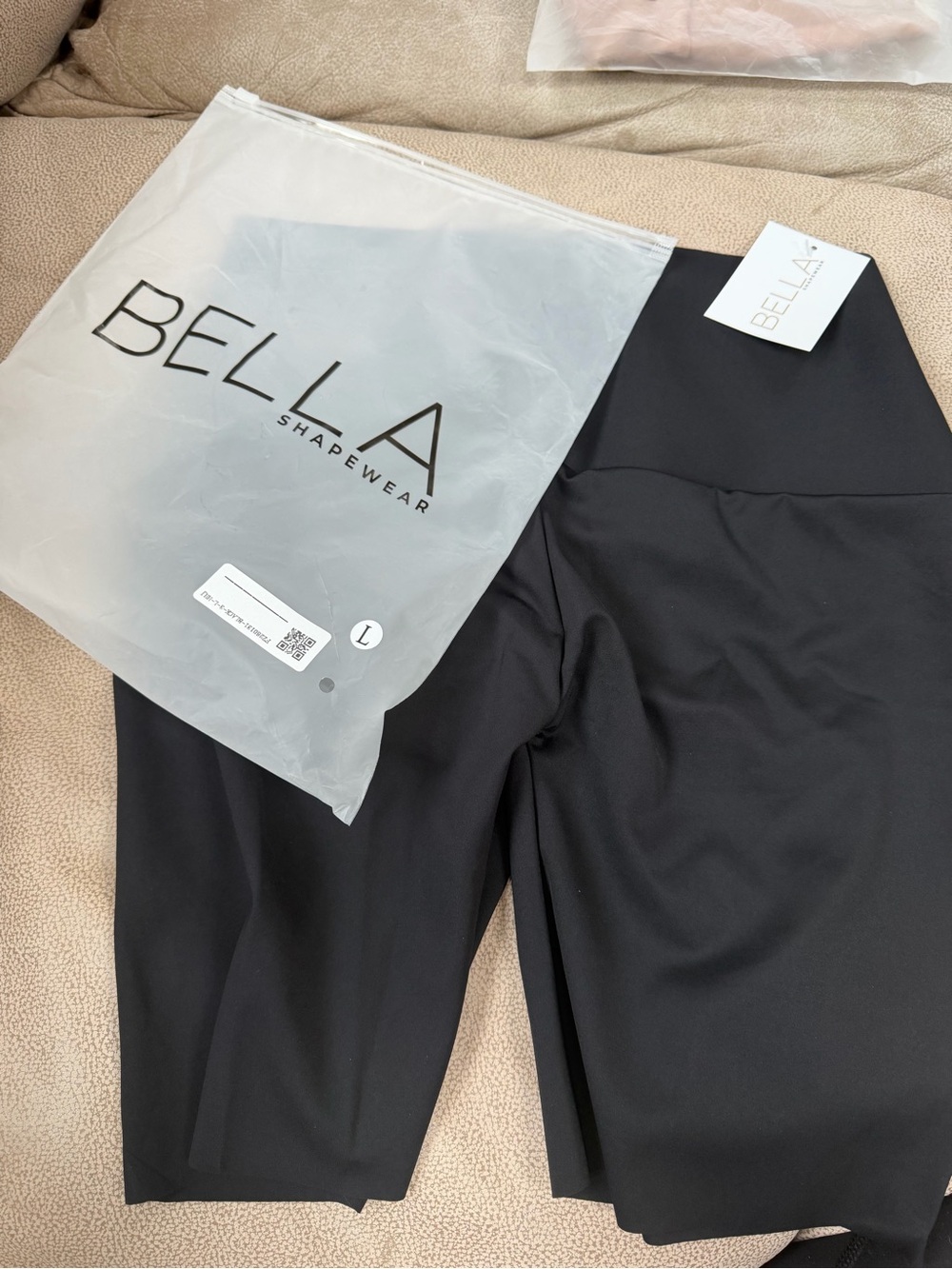Bella Black High-Rise Shapewear Leggings